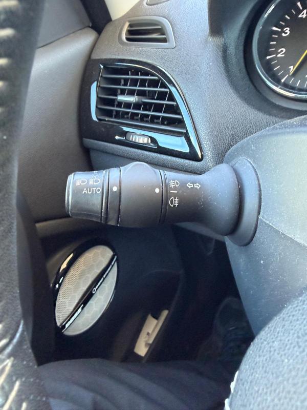 Renault Megane PHASE 3 BOSE CHAINE DISTRIBUTION GPS SEMI CUIR CAMERA DE RECUL PAIEMENT 4 OU 10 FOIS
