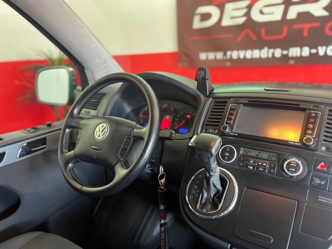 Volkswagen Multivan 2.5 TDI 174 FAP Confort Tiptronic (7pl)