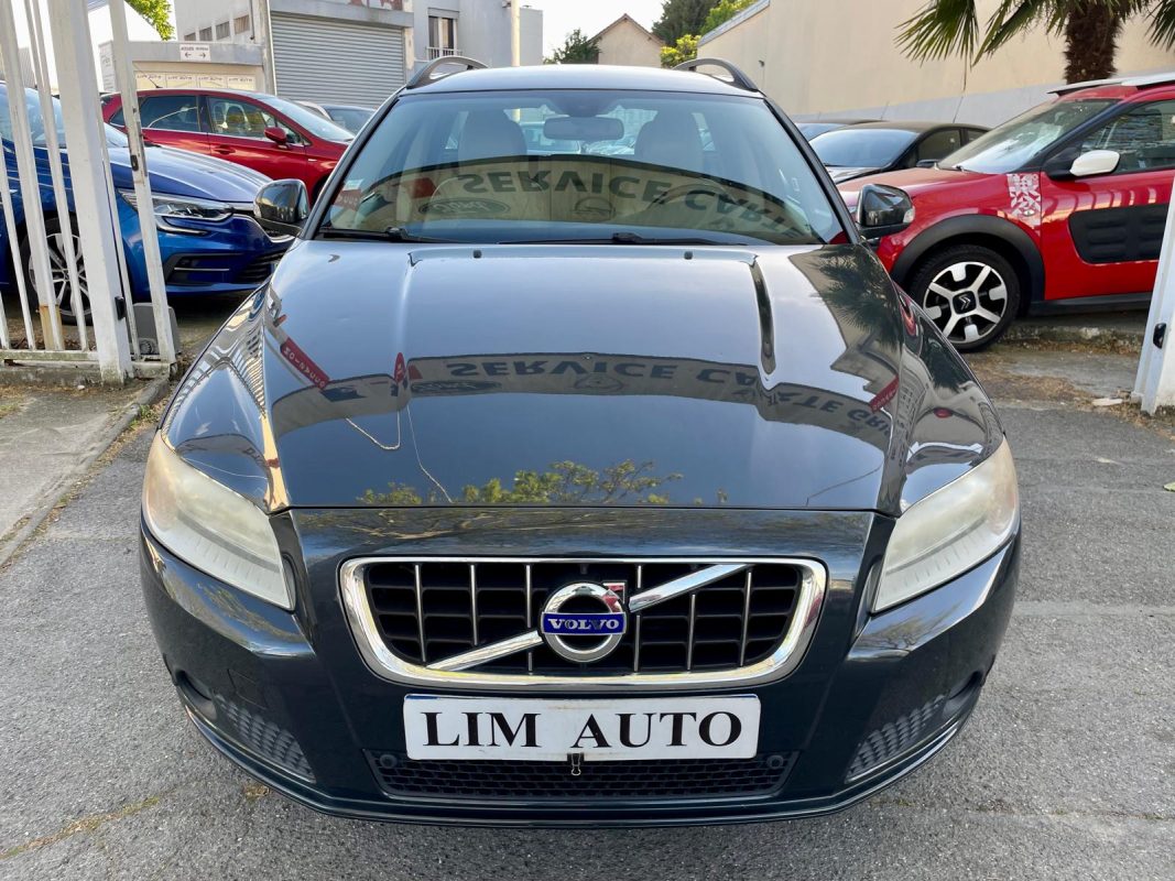 Volvo V70 2.4D 175 SUMMUM