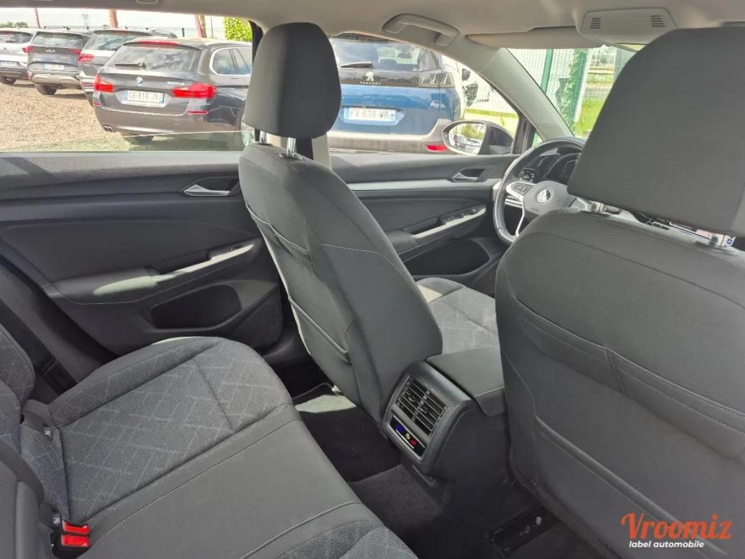 Volkswagen Golf 2.0 TDI 115cv SCR LIFE BUSINESS DSG7 14575 Hors Taxes 1ére main