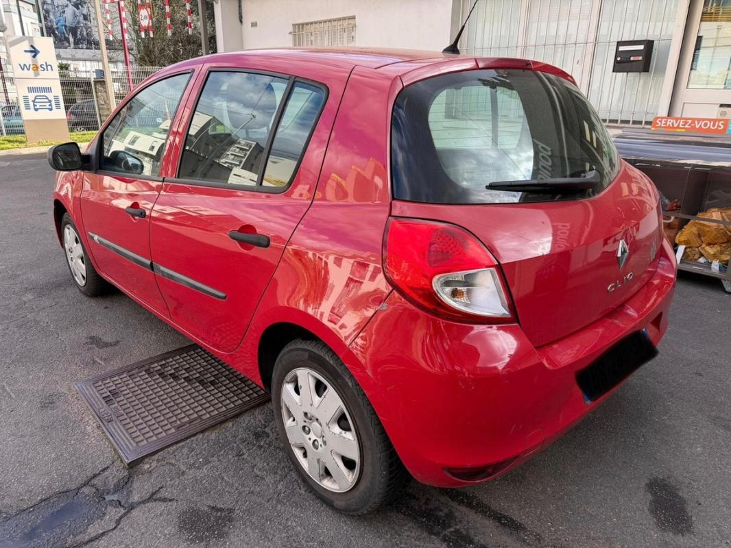 Renault Clio PHASE 2 1.2 i 16V eco2 75 cv PORT AUXILIAIRE CRITAIR PAIEMENT EN 4 ou 10 FOI