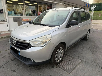 Dacia Lodgy 1.5 DCI 110 1ERE MAIN 7 PLACES RADAR DE RECUL PORT USB AUXILIAIRE PAIEMENT 4 OU 10 FOIS