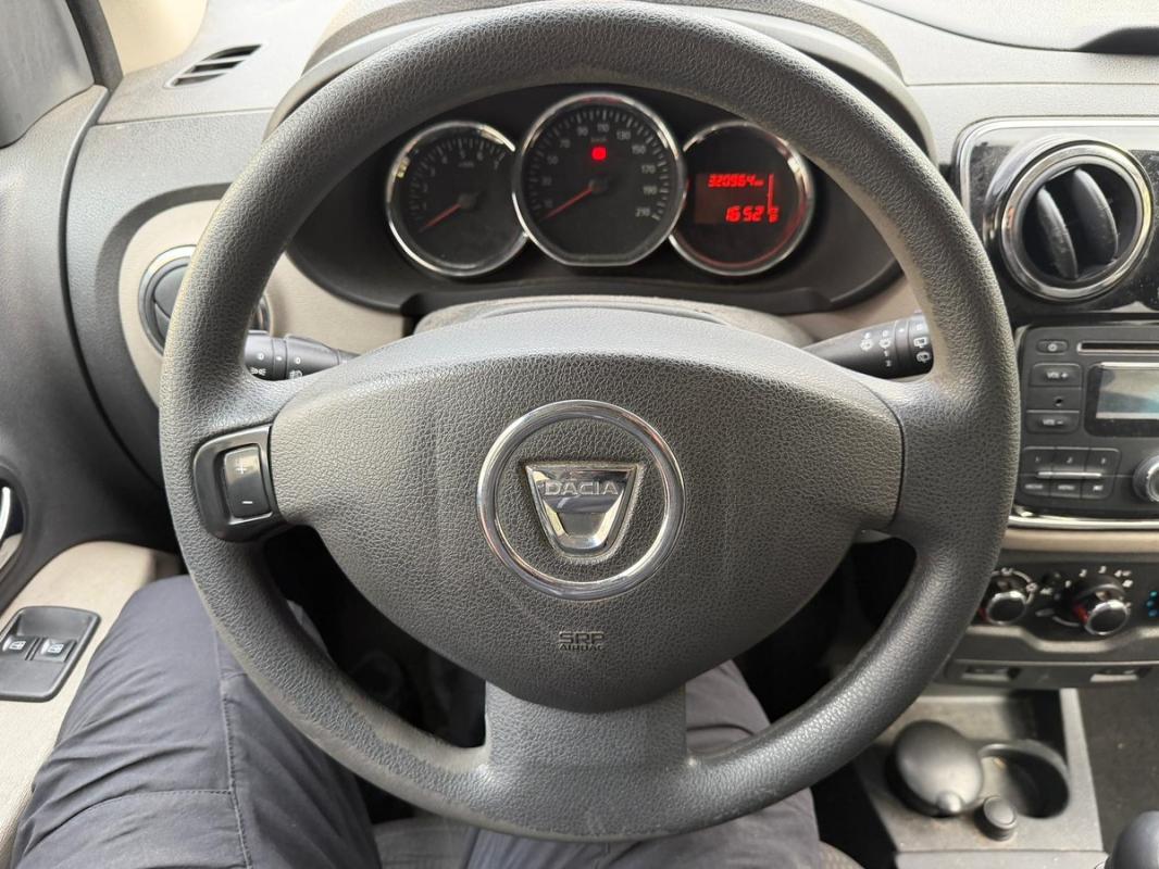 Dacia Lodgy 1.5 DCI 110 1ERE MAIN 7 PLACES RADAR DE RECUL PORT USB AUXILIAIRE PAIEMENT 4 OU 10 FOIS