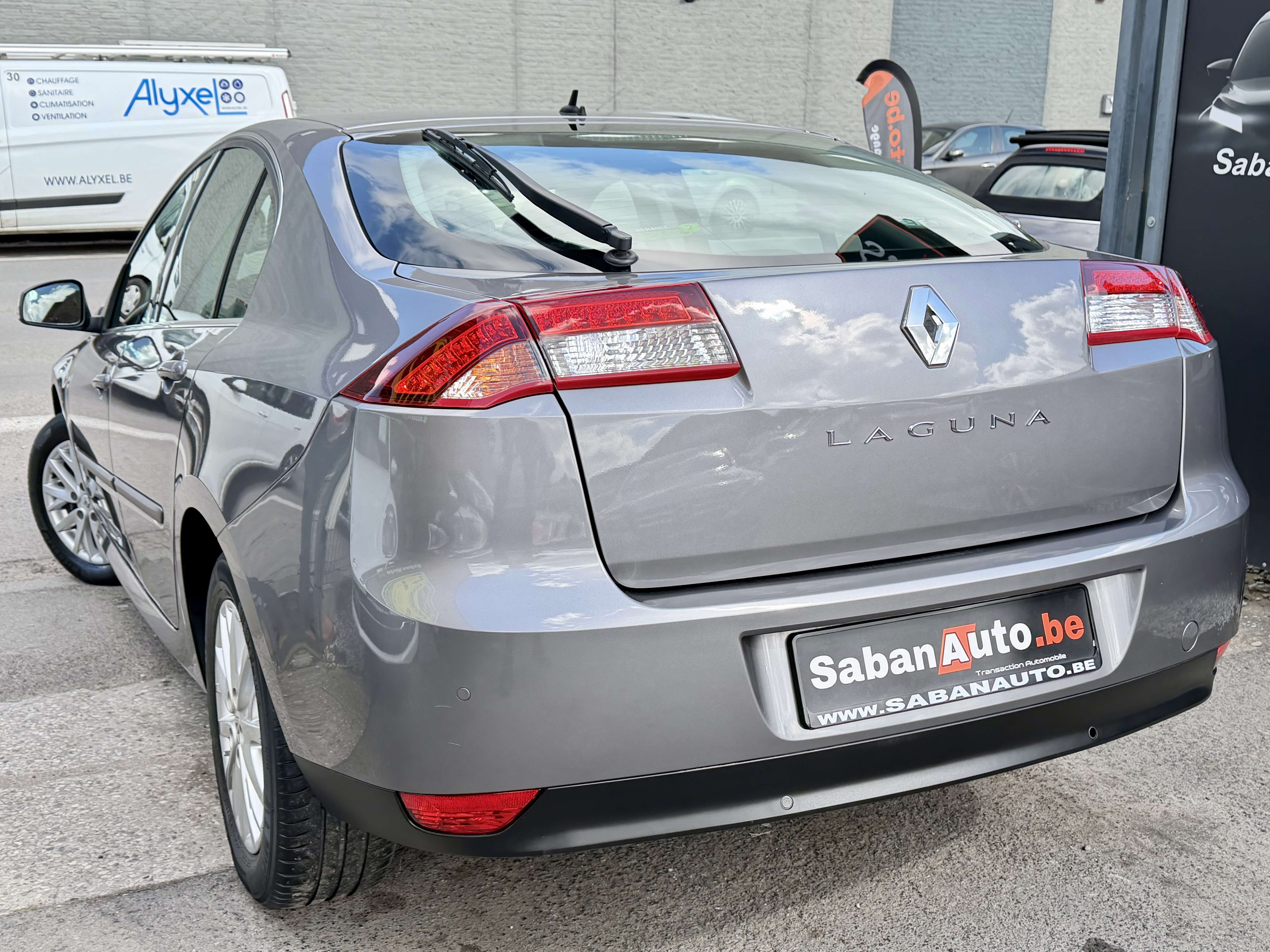 Renault Laguna Laguna 1.5 dCi LIMITED ° NAVI ° CUIR ° AIRCO ° JAN