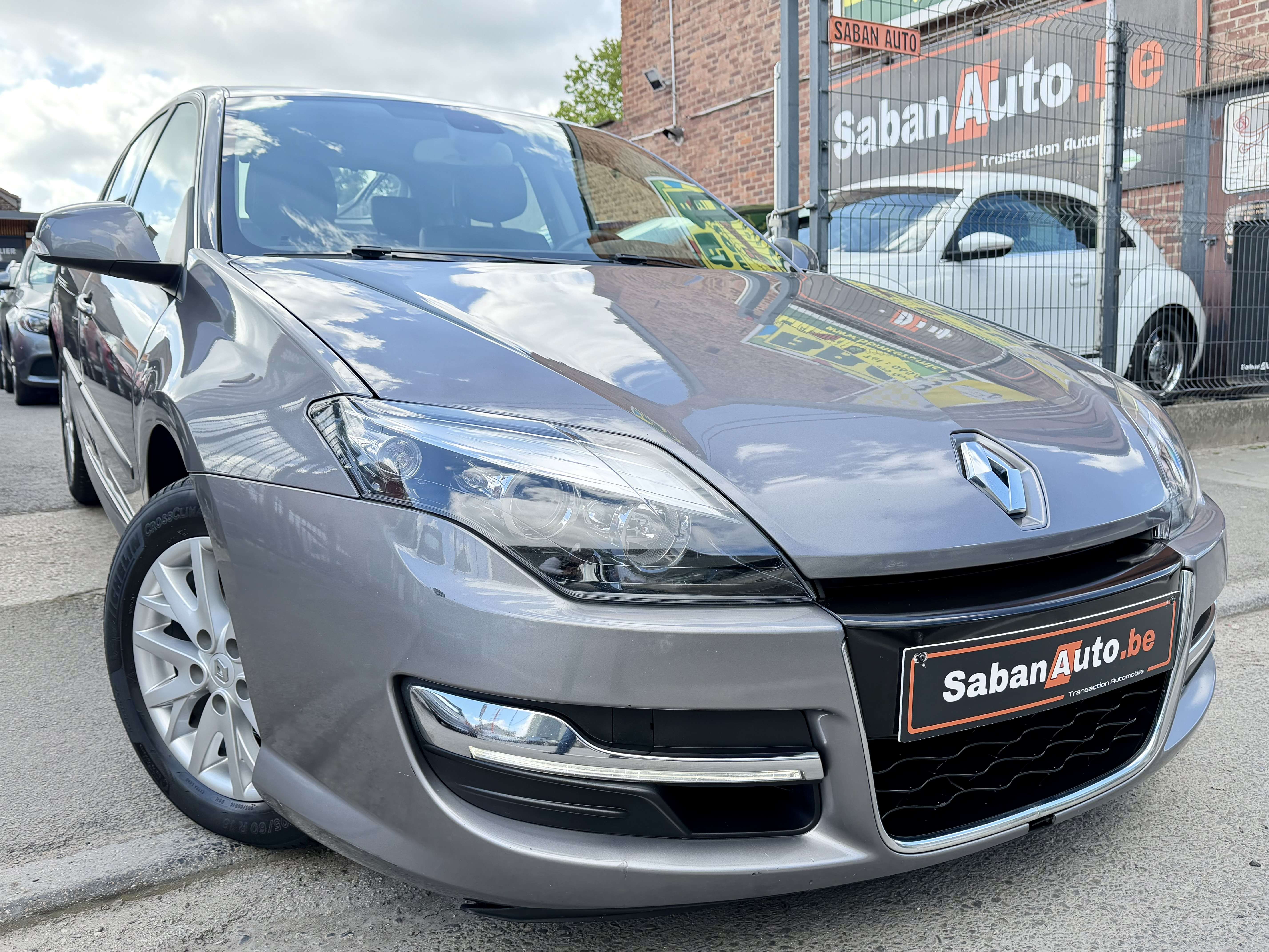 Renault Laguna Laguna 1.5 dCi LIMITED ° NAVI ° CUIR ° AIRCO ° JAN