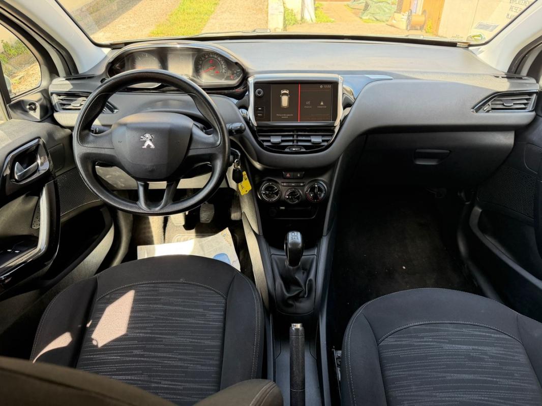 Peugeot 208 1.4 HDI 68CH 181KM REGULATEUR LIMITEUR DE VITESSE BLUETOOTH PAIEMENT EN 4 /10 FOIS