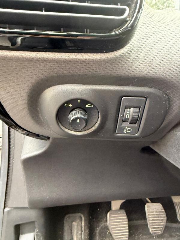 Citroen C4 1.6 PORT AUXILIAIRE BLUETOOTH REGULATEUR CRITAIR 2 PAIEMENT 4 OU 10 FOIS