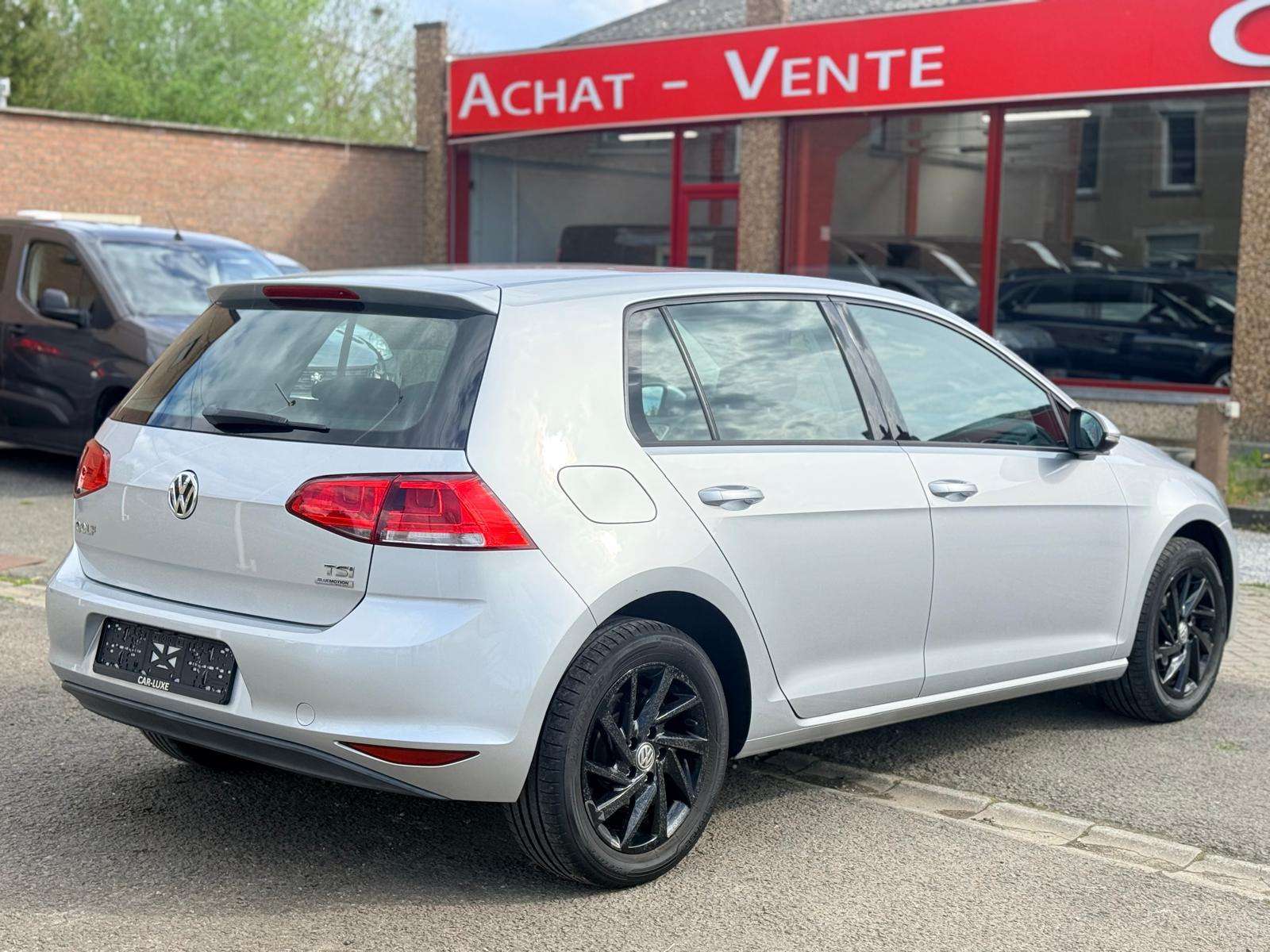 Volkswagen Golf 1.2TSI 5 PORTES  ESSENCE
