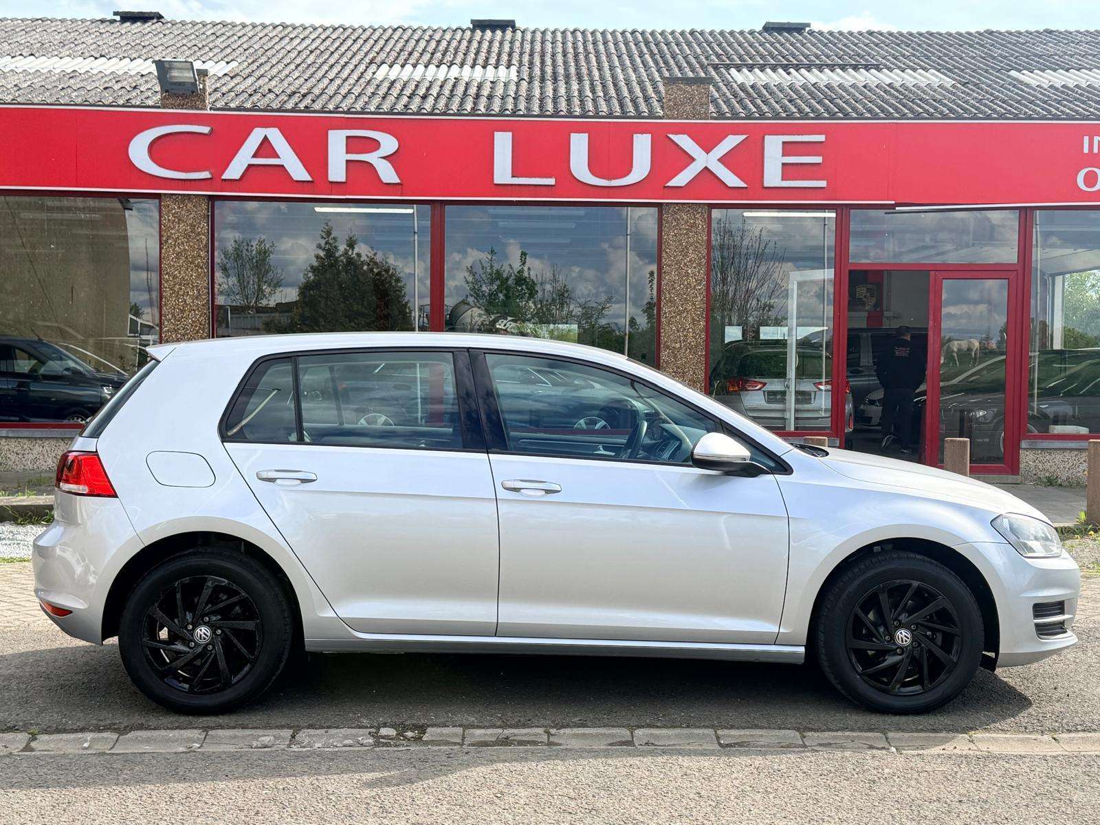 Volkswagen Golf 1.2TSI 5 PORTES  ESSENCE