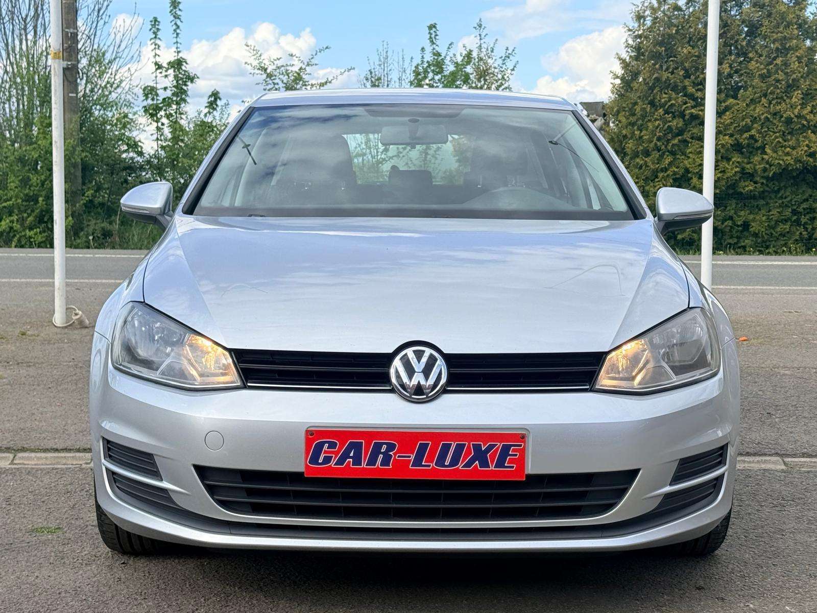 Volkswagen Golf 1.2TSI 5 PORTES  ESSENCE