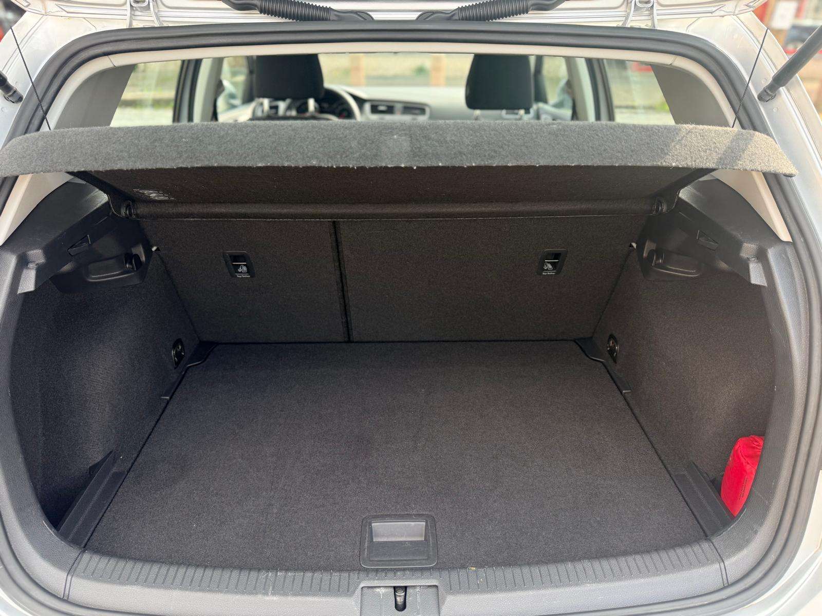 Volkswagen Golf 1.2TSI 5 PORTES  ESSENCE