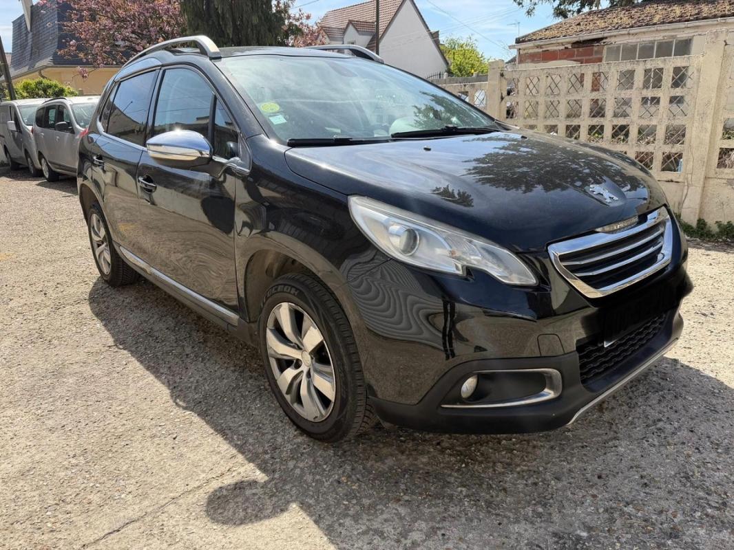 Peugeot 2008 1.6EHDI ALURE CARNET ENTRETIEN SUIVI KIT DISTRIBUTION NEUVE GPS PAIEMENT 4 OU 10 FOIS