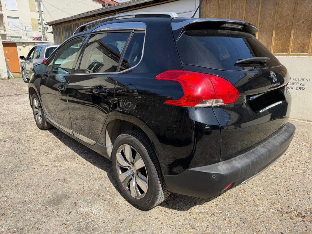 Peugeot 2008 1.6EHDI ALURE CARNET ENTRETIEN SUIVI KIT DISTRIBUTION NEUVE GPS PAIEMENT 4 OU 10 FOIS