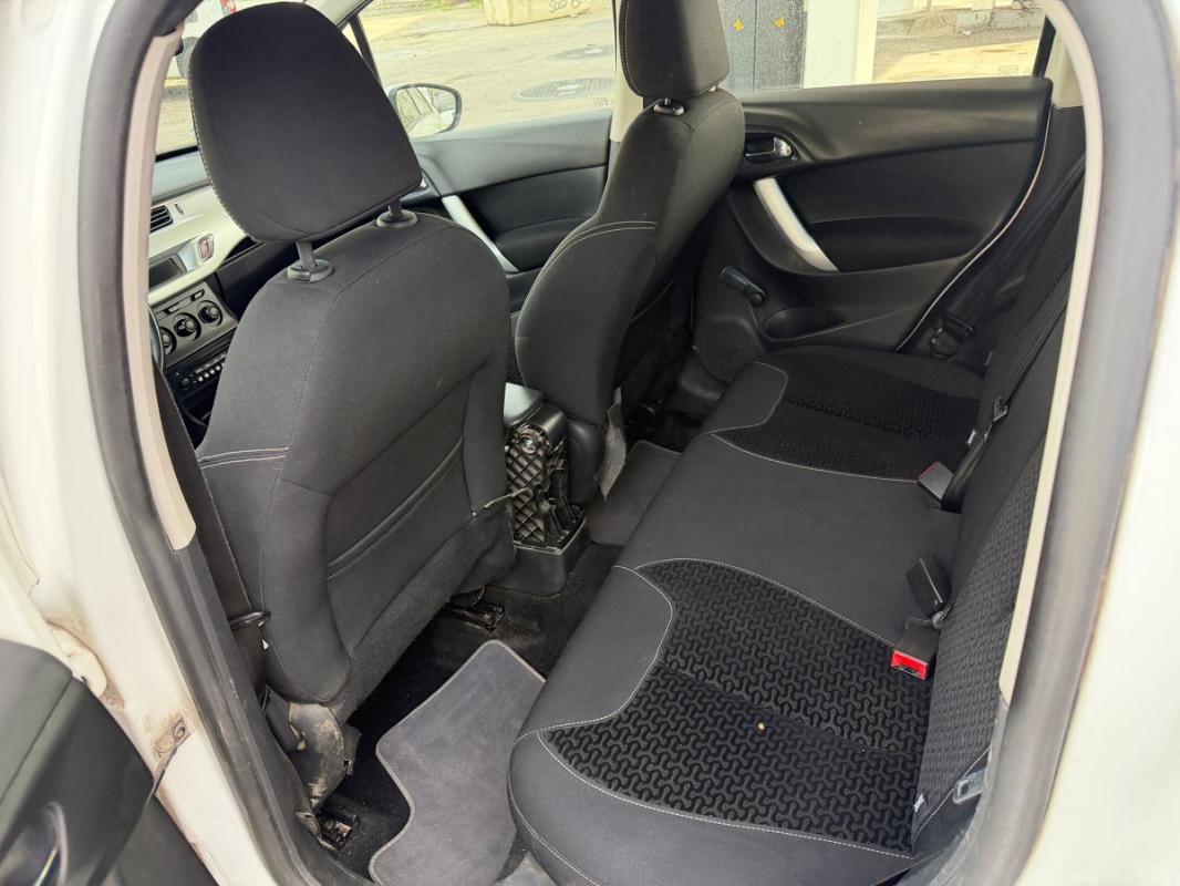 Citroen C3 1.4 HDI 70 AIRDREAM Confort REGULATEUR LIMITEUR DE VITESSE PAIEMENT 4 ou 10 FOIS