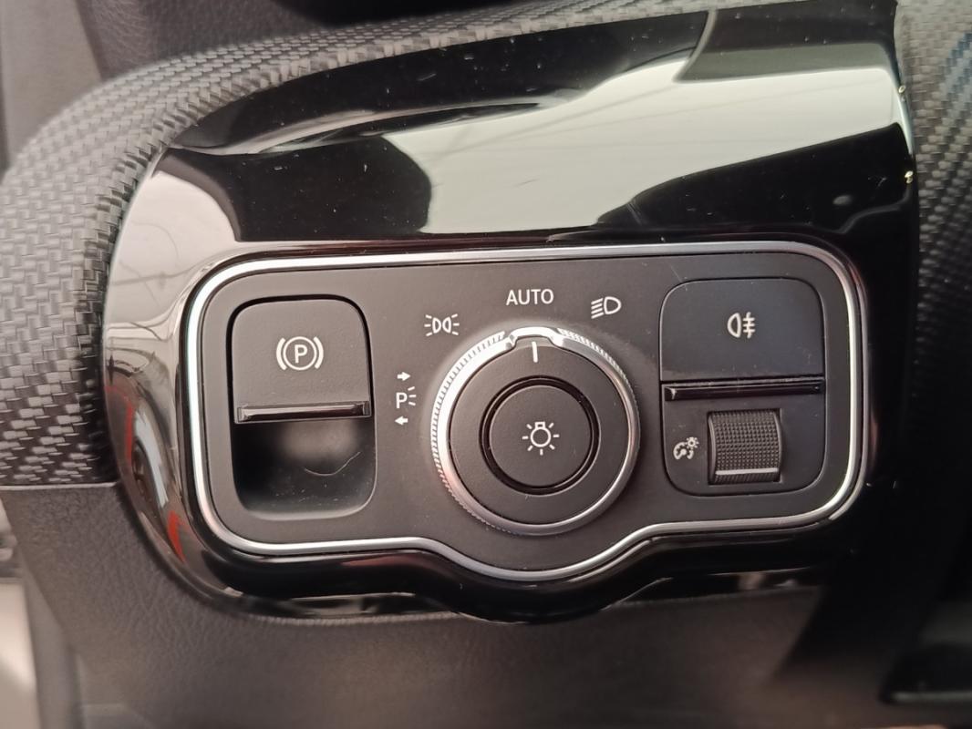 Mercedes-Benz Classe A Compact IV 180 Business Line 7G-DCT