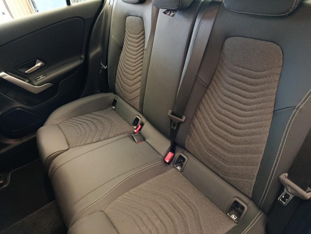 Mercedes-Benz Classe A Berline IV 250 e Hybrid EQ Busines