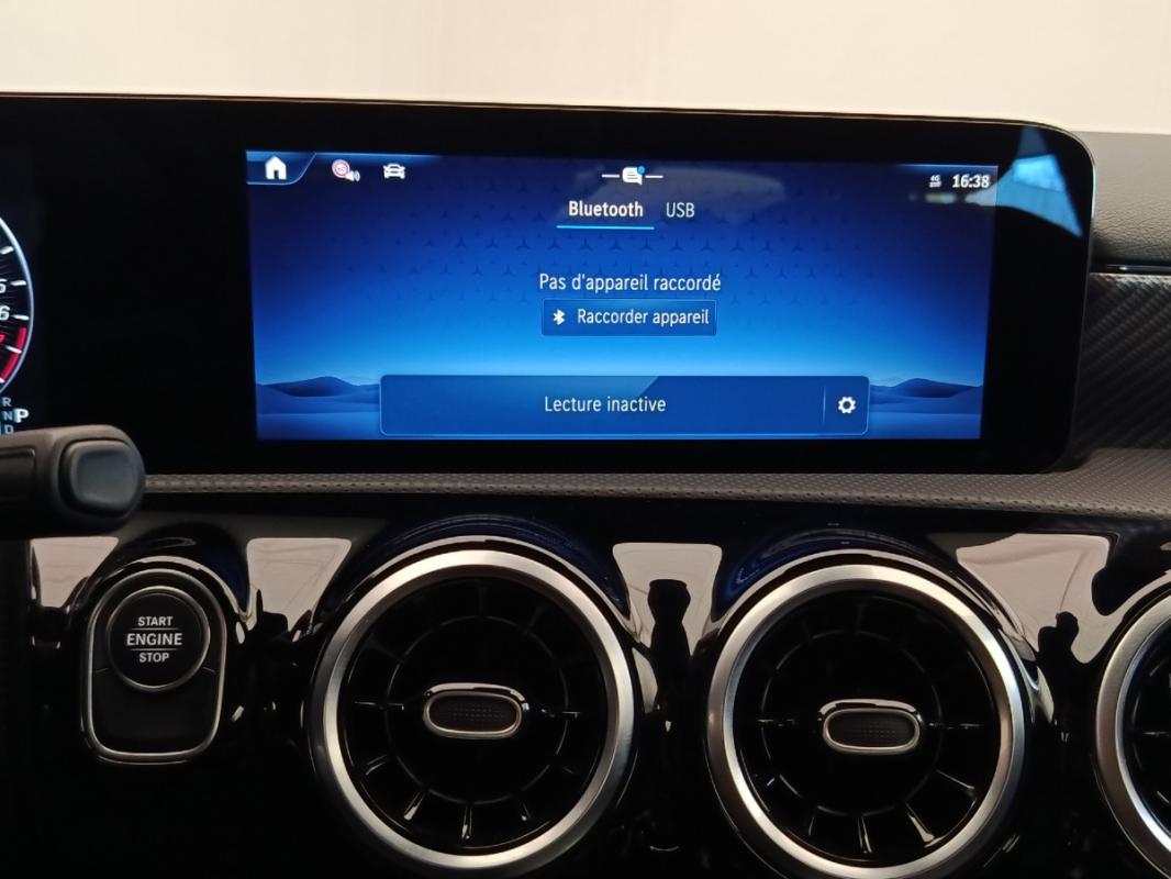 Mercedes-Benz Classe A Berline IV 250 e Hybrid EQ Busines