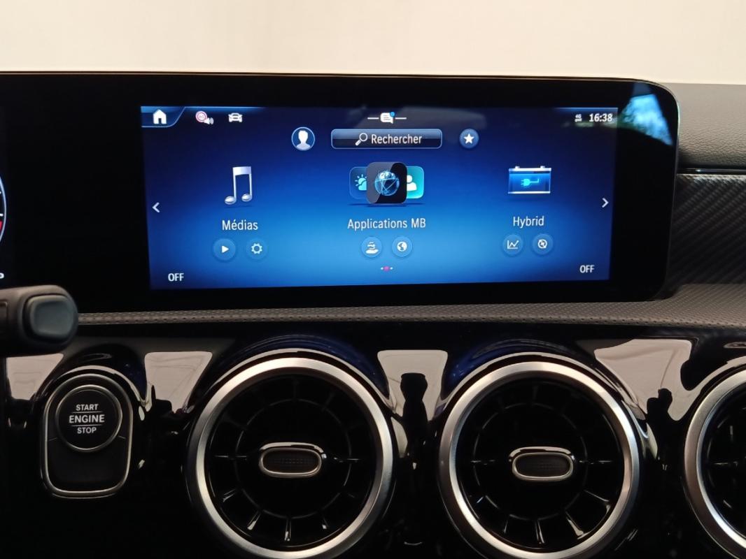 Mercedes-Benz Classe A Berline IV 250 e Hybrid EQ Busines