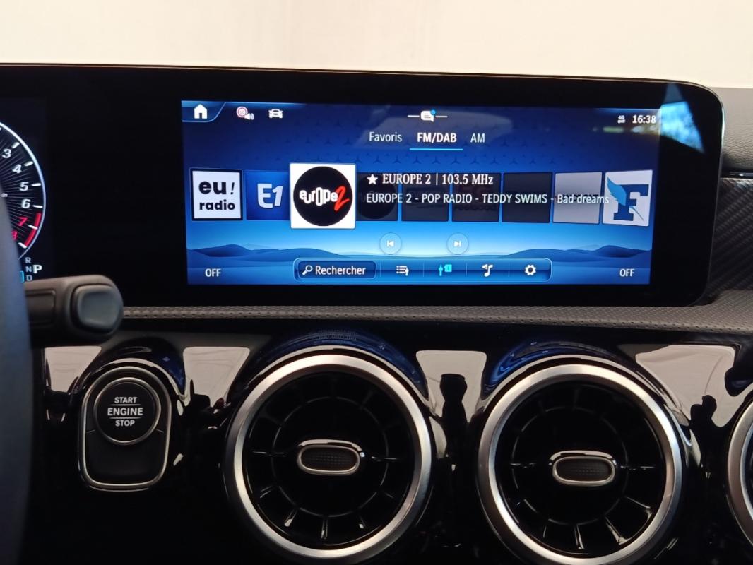 Mercedes-Benz Classe A Berline IV 250 e Hybrid EQ Busines