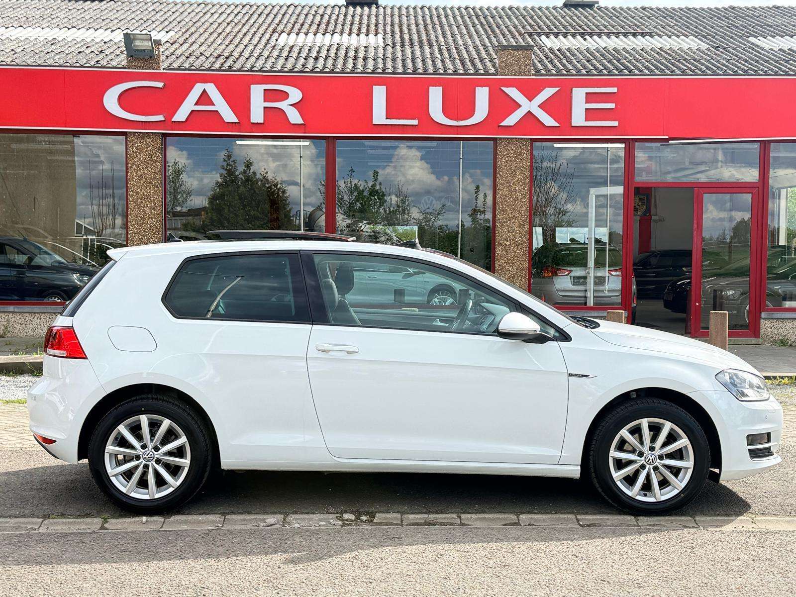 Volkswagen Golf 1.2TSI LOUNGE MODEL 1O5CV PANORAMIQUE  GPS