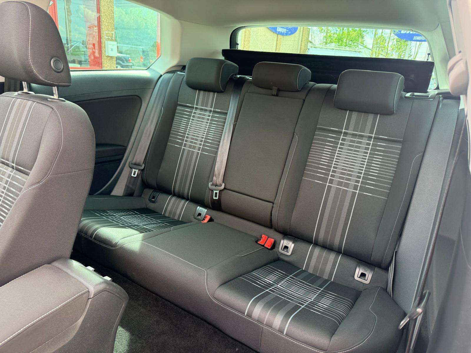 Volkswagen Golf 1.2TSI LOUNGE MODEL 1O5CV PANORAMIQUE  GPS