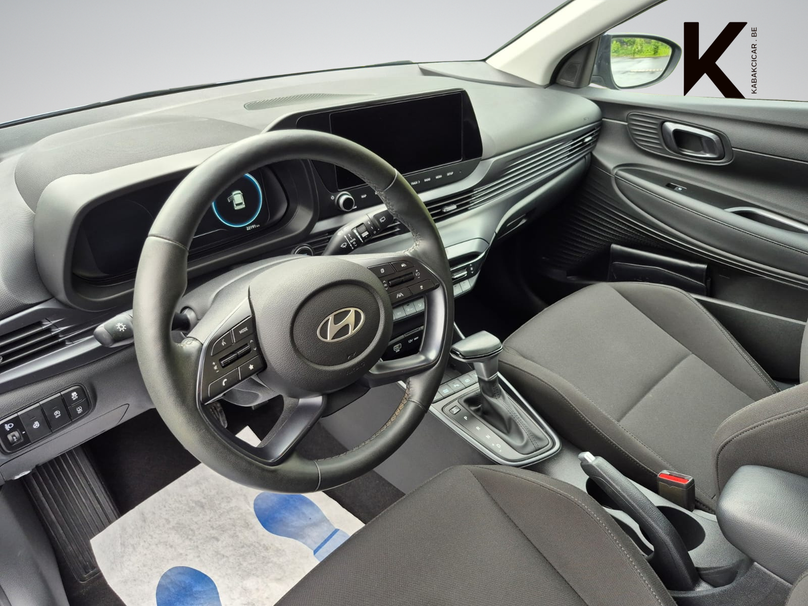 Hyundai i20 1.0 T-GDi MHEV Sky DCT - Automatique Faible KM - Garantie Constructeur - Disponible rapidement - Zone LEZ Ok 12/2034