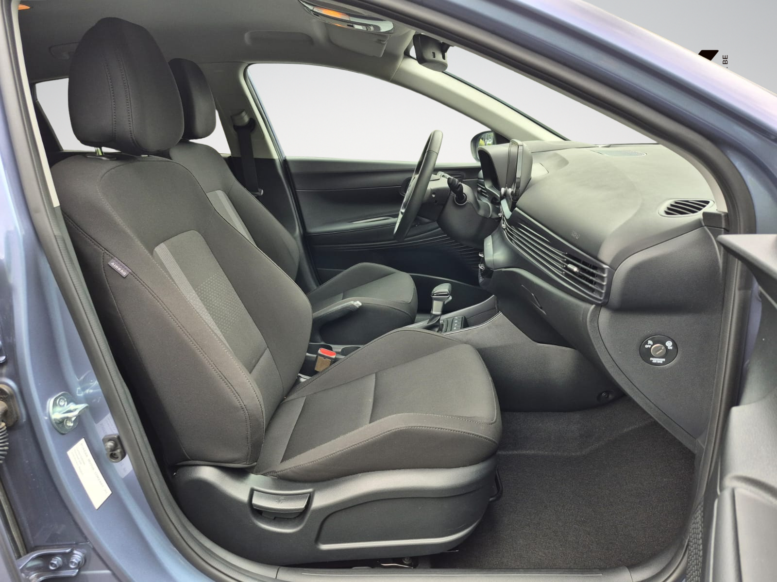 Hyundai i20 1.0 T-GDi MHEV Sky DCT - Automatique Faible KM - Garantie Constructeur - Disponible rapidement - Zone LEZ Ok 12/2034