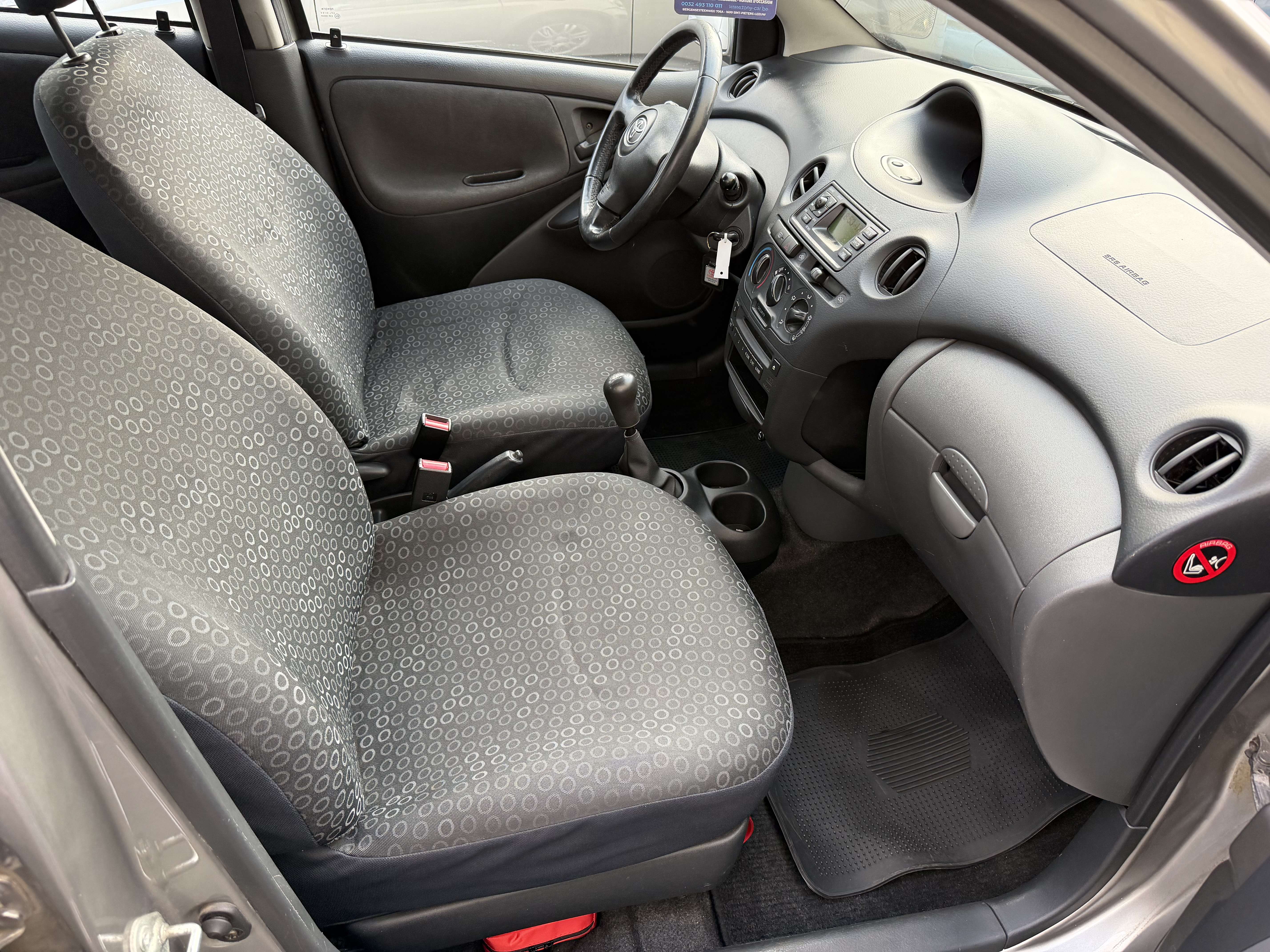Toyota Yaris Yaris 1.3i VVT-i 16v* Garantie 12 Mois✅