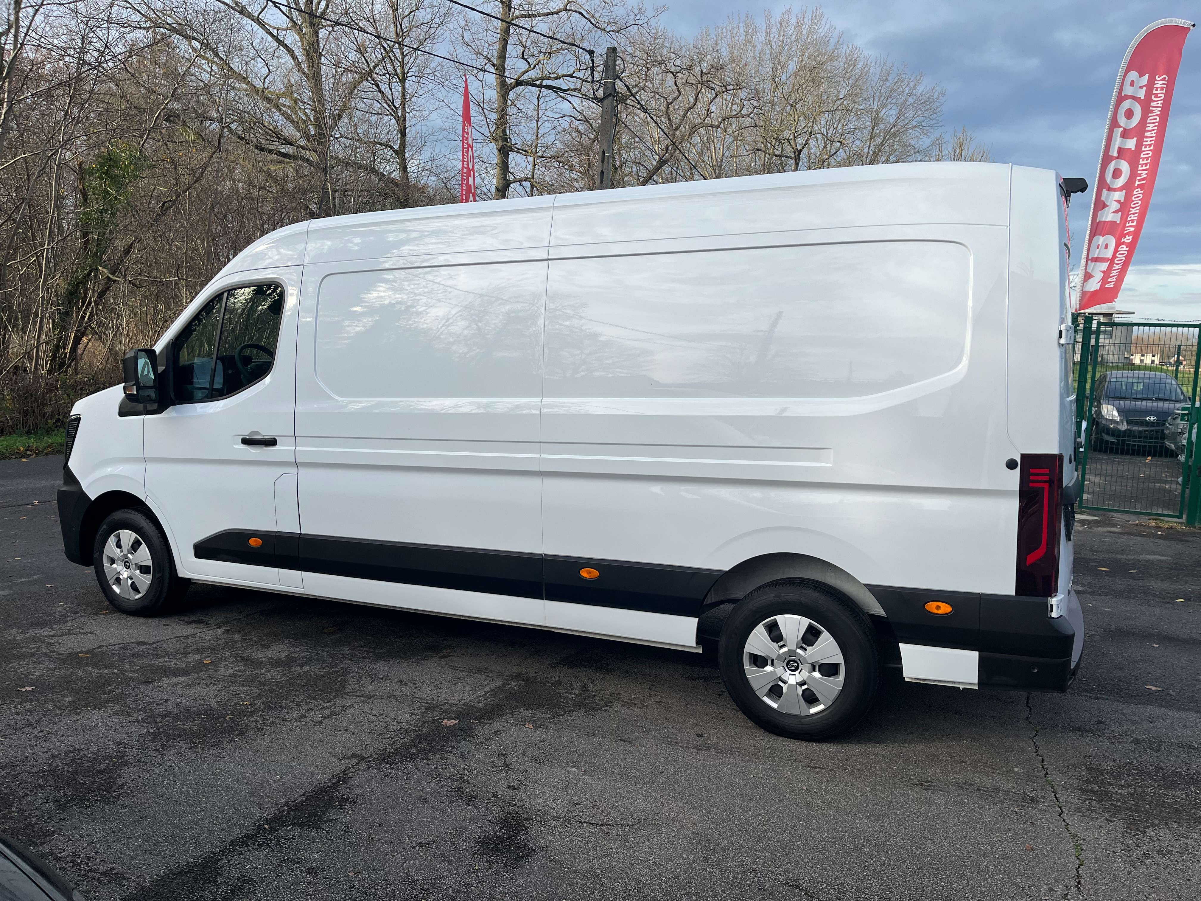Renault Master 2.0 DCI-L3H2  25500€+BTW/TVA- AIRCO-NAVI