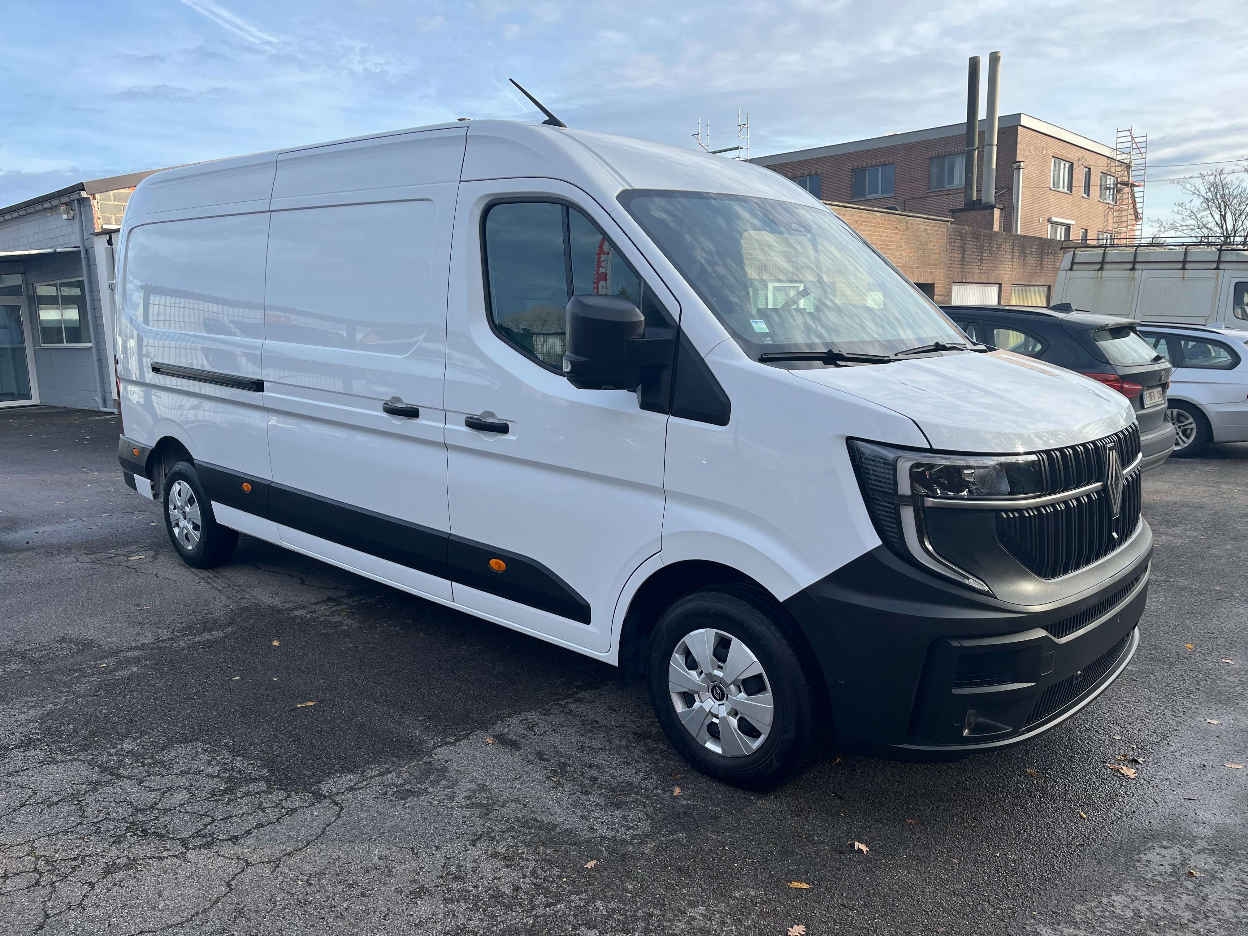 Renault Master 2.0 DCI-L3H2  25500€+BTW/TVA- AIRCO-NAVI