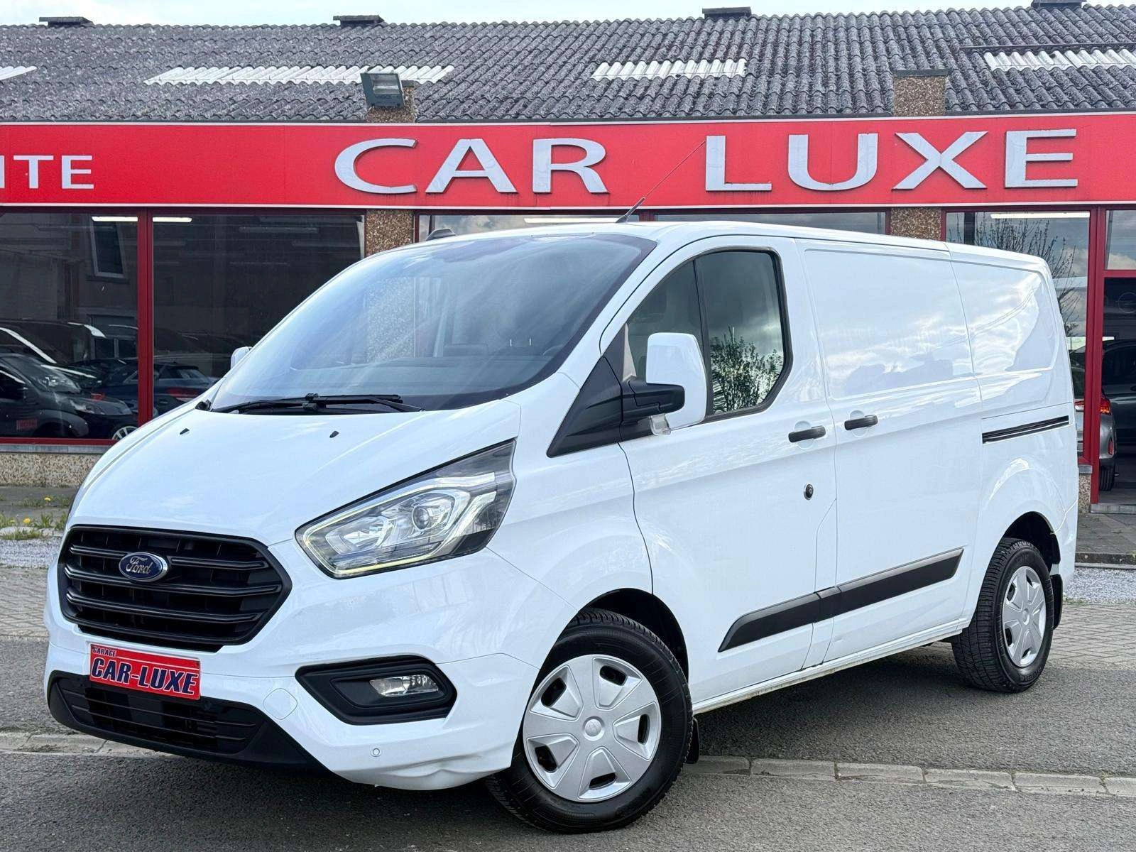 Ford Transit Custom 2.0 TDCi 130CV BOITE AUTO 3 PLACES L2H1 TVAC