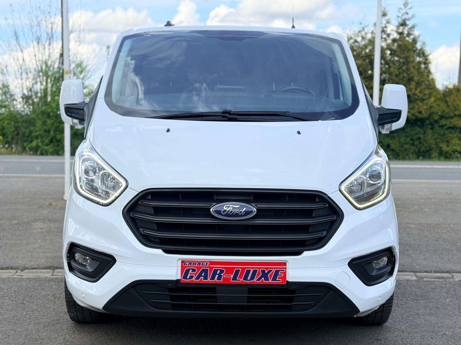 Ford Transit Custom 2.0 TDCi 130CV BOITE AUTO 3 PLACES L2H1 TVAC