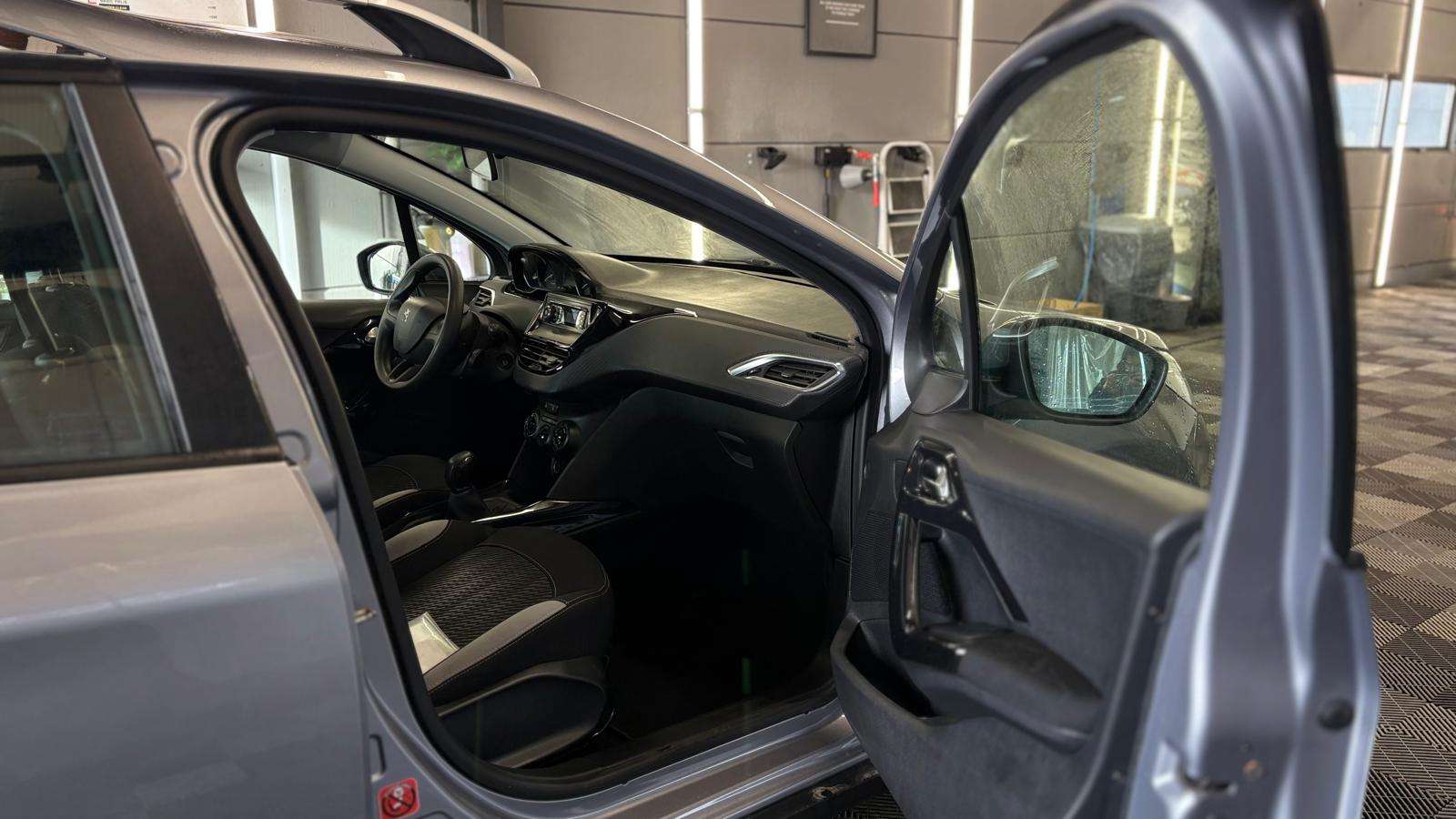 Peugeot 2008 1.2i | BJ. 2016 | 187.000 KM.