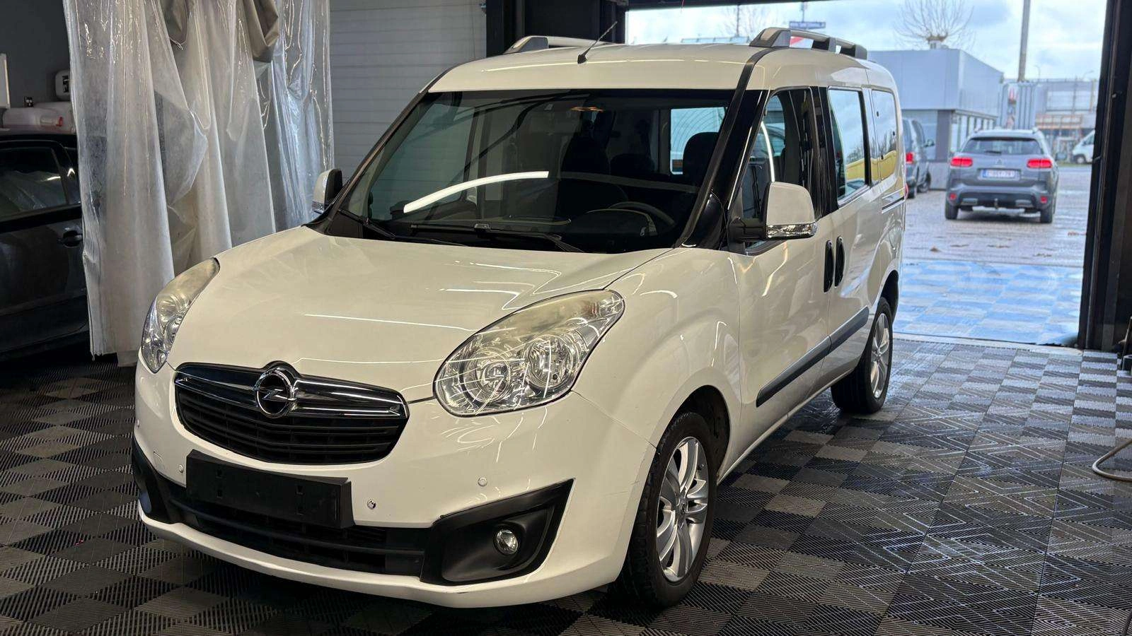 Opel Combo 1.6 CDTI | BJ. 2014 | 7-ZITPLAATS | AUTOMAAT | 193.788 KM.