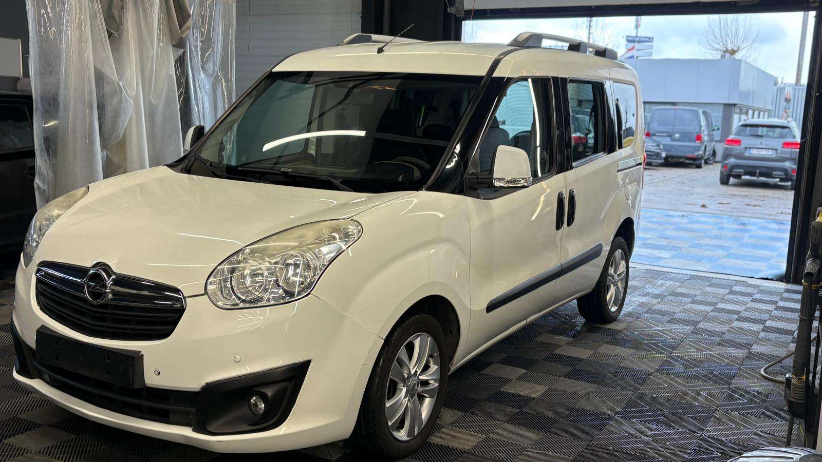 Opel Combo 1.6 CDTI | BJ. 2014 | 7-ZITPLAATS | AUTOMAAT | 193.788 KM.