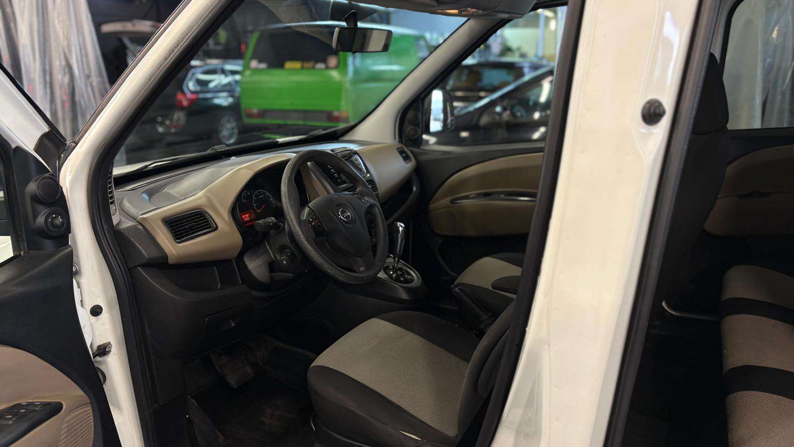 Opel Combo 1.6 CDTI | BJ. 2014 | 7-ZITPLAATS | AUTOMAAT | 193.788 KM.