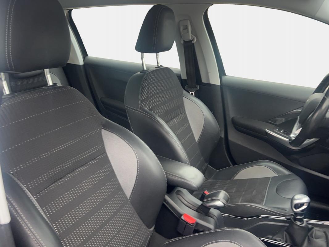 Peugeot 2008 PureTech 130ch SS BVM6 GT Line