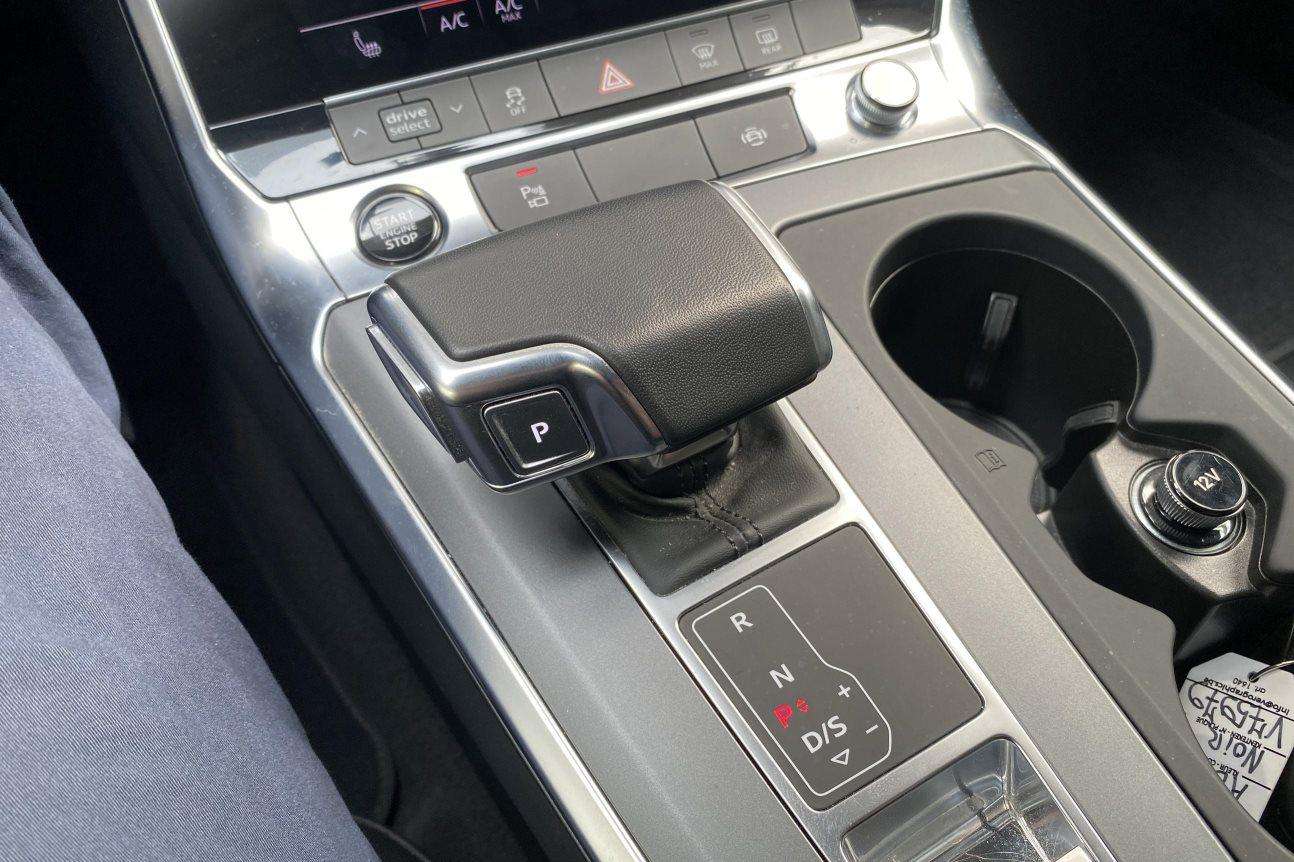 Audi A6 AVANT 40TFSI S-Tronic BUSINESS EDITION