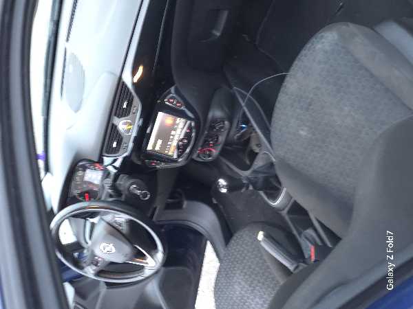 Opel Corsa V 1.4 90 BLACK EDITION 3P