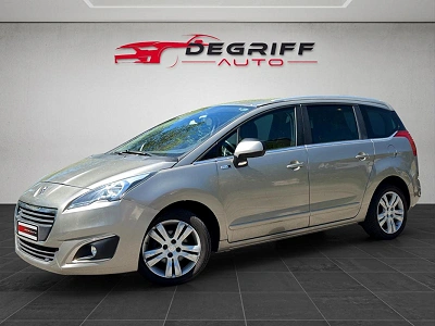 Peugeot 5008 1.6 BlueHDi 120ch SS EAT6 7 Places Allure