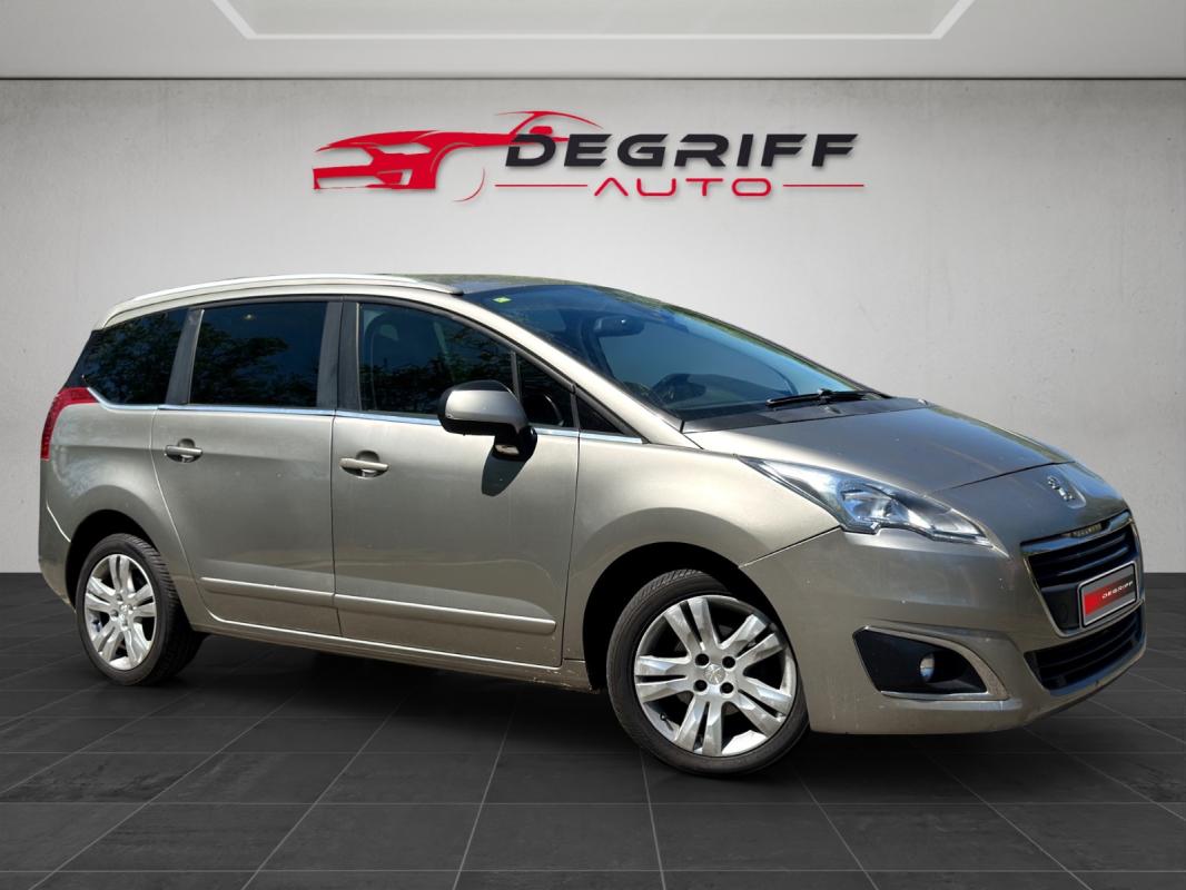 Peugeot 5008 1.6 BlueHDi 120ch SS EAT6 7 Places Allure