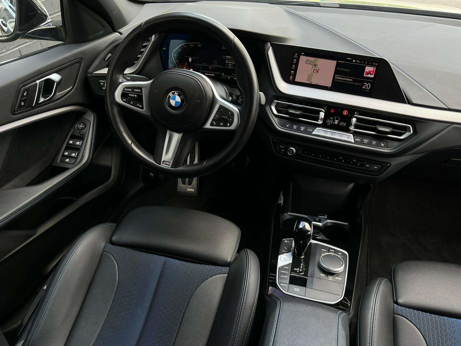 BMW 116 116iA PACK M GARANTI ECRAN LED NAVI CARPLAY