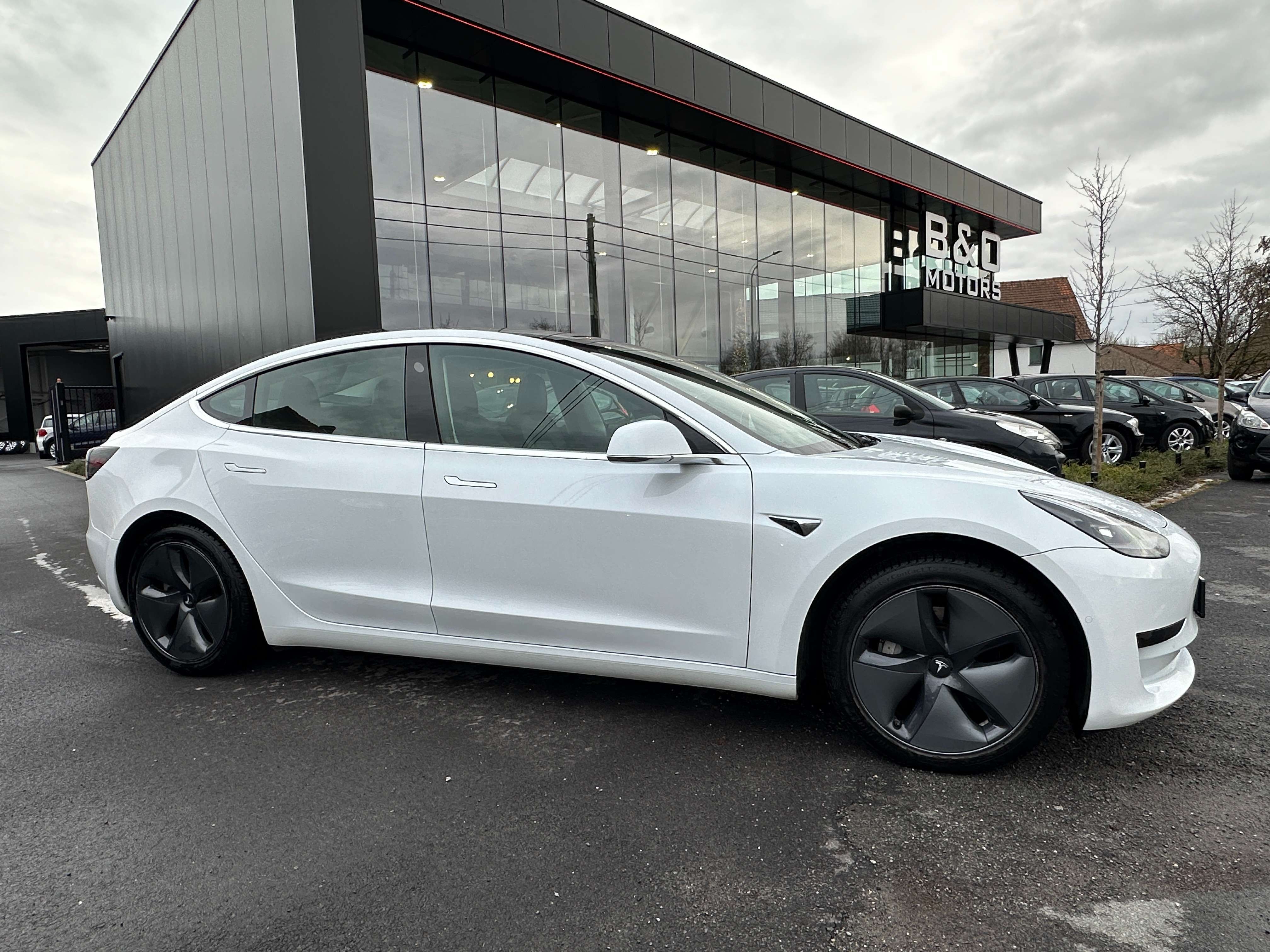 Tesla Model 3 Model 3 55 kWh SR +, TREKHAAK,19421 +BTW