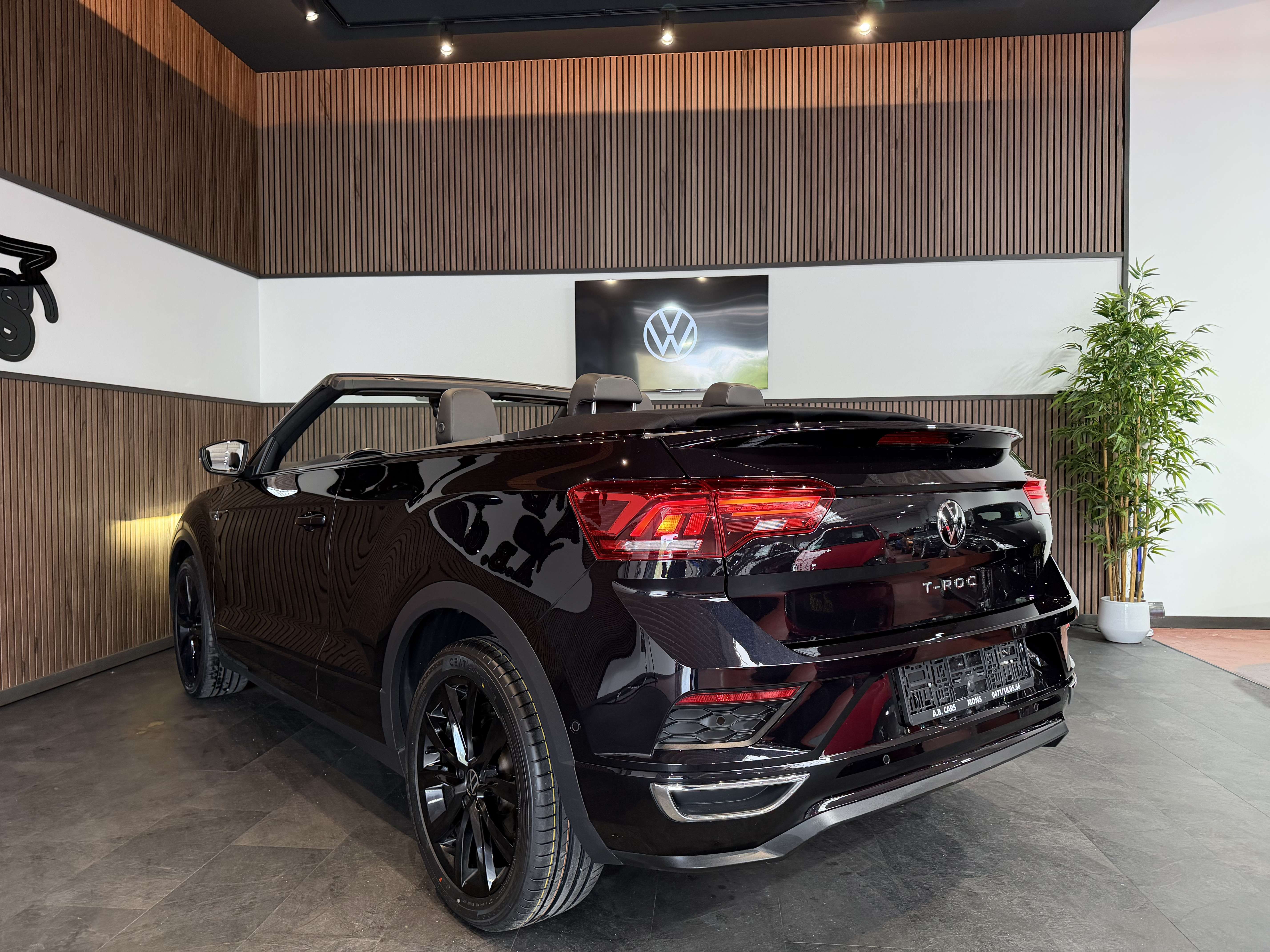 Volkswagen T-Roc Cabriolet 1.5 TSI R-Line - GARANTIE 12MOIS - 1ERPR