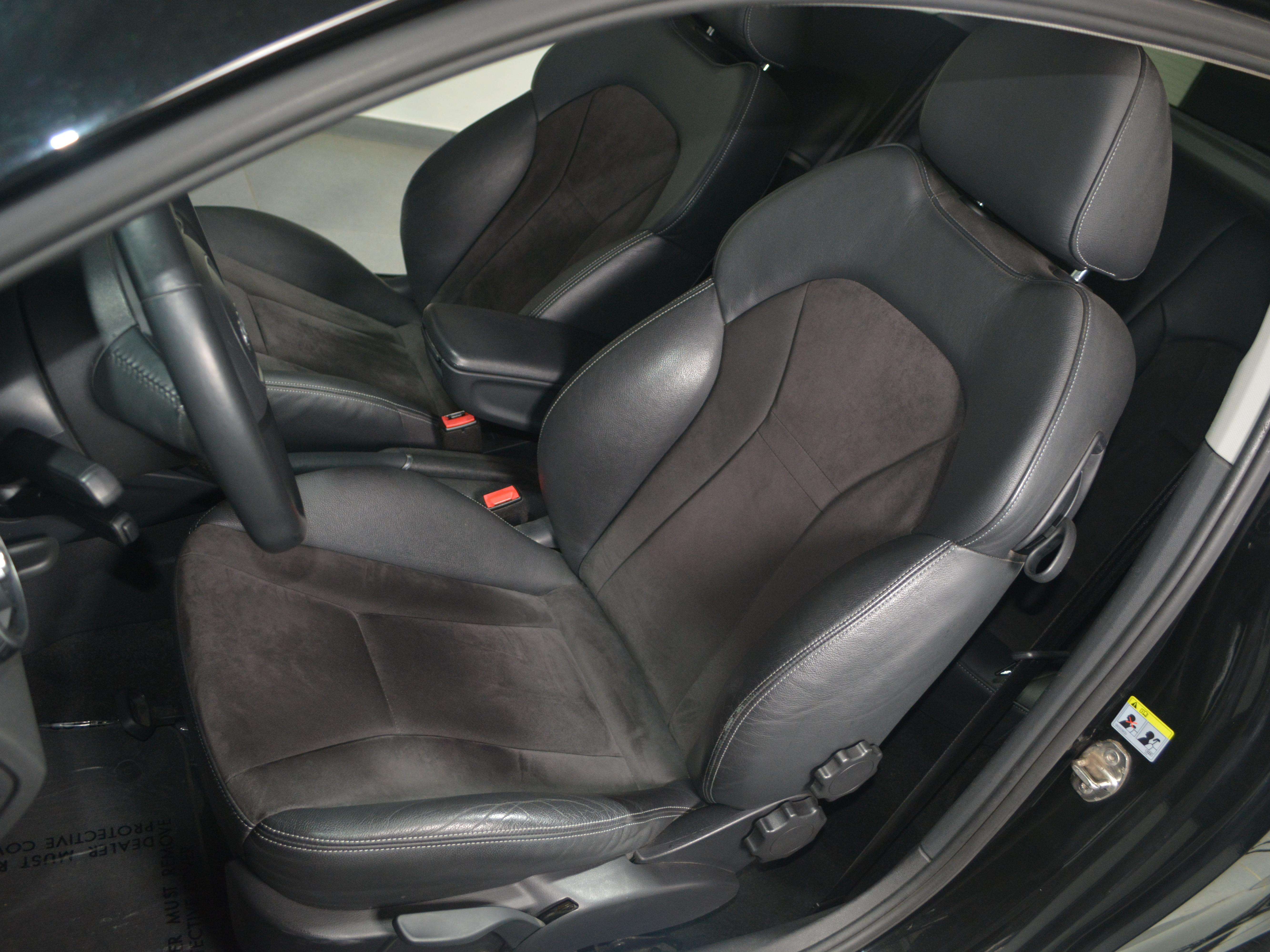 Audi A1 A1 1.0 TFSI Sport / NAVI / LEDER-ALCANTARE
