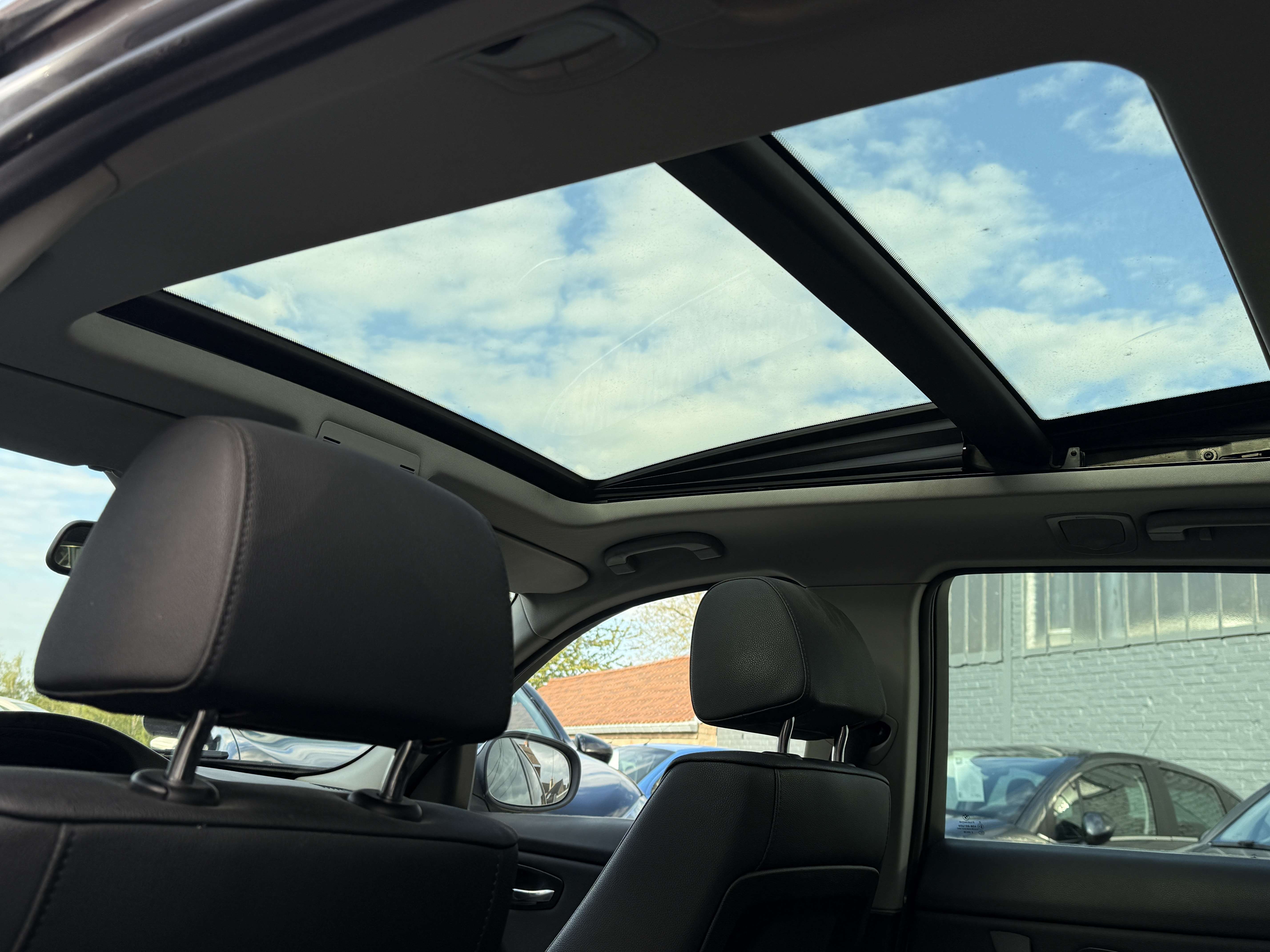 BMW 318 Touring 318iA M-Pack | Automatique |