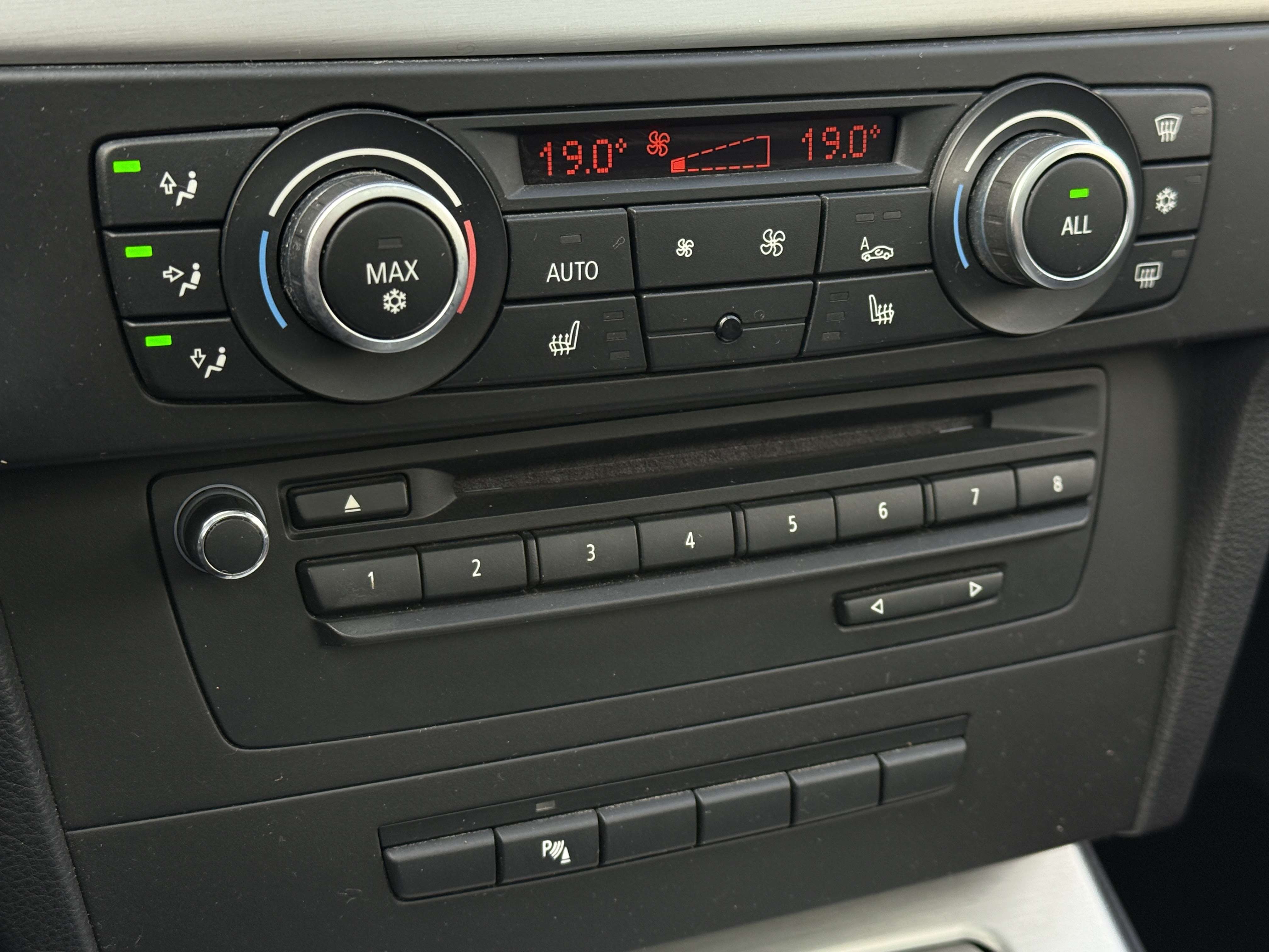 BMW 318 Touring 318iA M-Pack | Automatique |