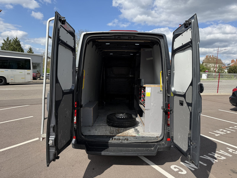 Volkswagen CRAFTER FG 35 L4H3 2.0 TDI 177CH BUSINESS LINE TRACTION BVA8