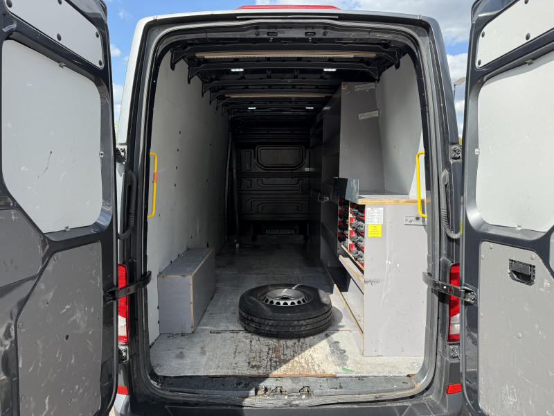 Volkswagen CRAFTER FG 35 L4H3 2.0 TDI 177CH BUSINESS LINE TRACTION BVA8