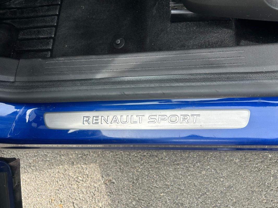 Renault Captur E-Tech 145 - 21 R.S. Line